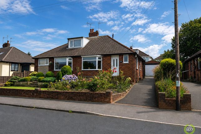 2-bed house on 12 Queens Drive, Accrington, £160,000
