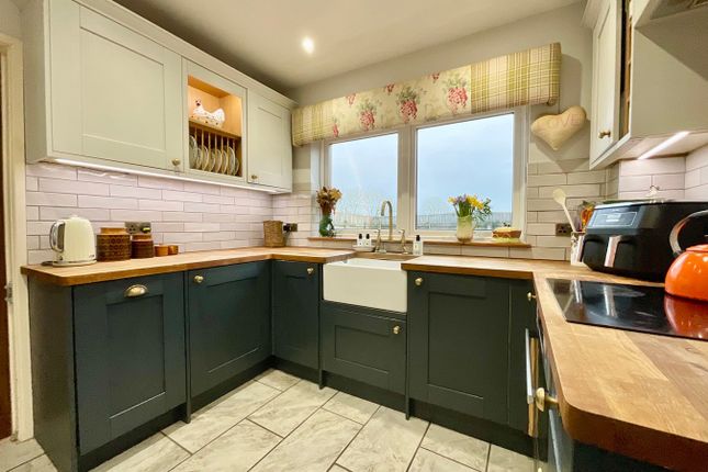 16, Millbrook Court, Pontypool photo 4