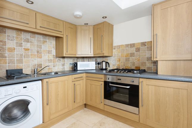 12 Alfred Court, Gate Lane, Wells photo 2