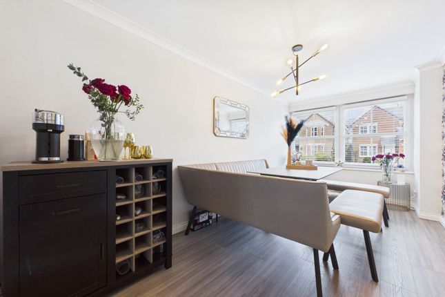 20, Elie Road, Glasgow photo 4