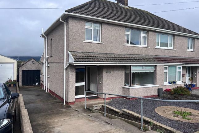 3-bed house on Heol Nant, North Cornelly, £1,200/mo