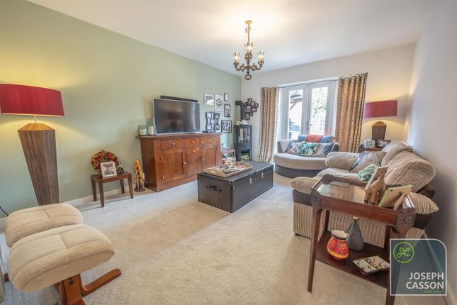 2, Roberta Walk, Bridgwater photo 4