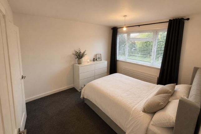 2, Arreton close, Knighton photo 4