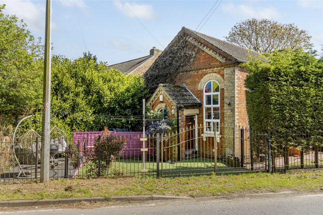 Barn conversion for sale in The Old Chapel, Hubberts Bridge