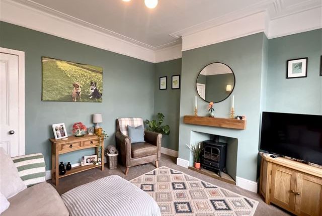5, South View Kiveton Park, Sheffield photo 3