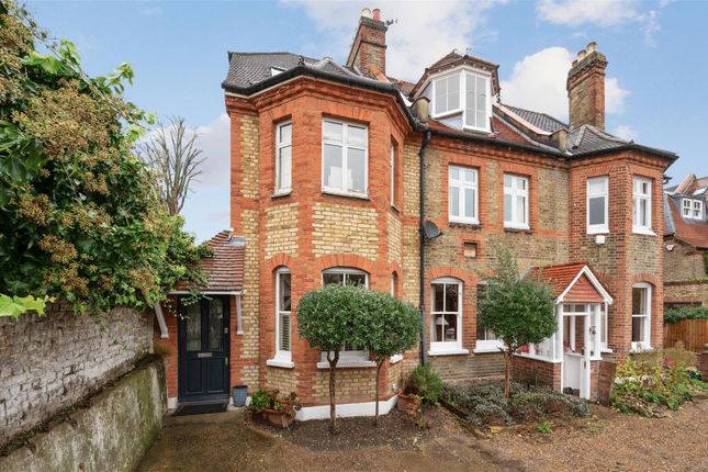 3-bed house on 6, Strachan Place, Wimbledon, £1,050,000