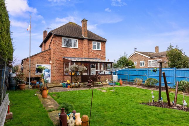 Hillford Place, Salfords, Redhill RH1, 3 bedroom detached house for ...