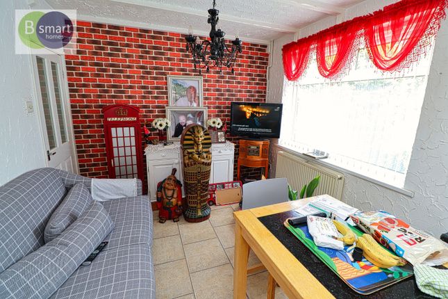 138, Roughwood Road, Rotherham photo 4