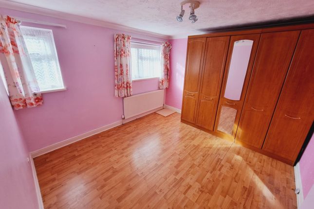End terrace house for sale in Pump Lane, Gosport, Hampshire
