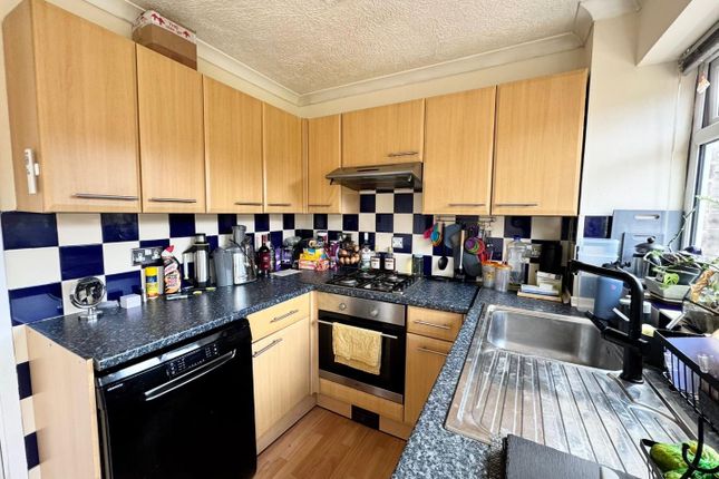 11, Cooling Close, Maidstone photo 2