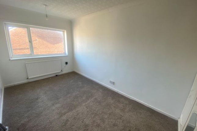 1, Revesby Road, Middlesbrough photo 5