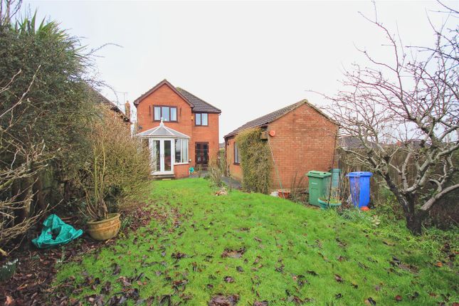 10, Old Forge Way, Skirlaugh photo 2