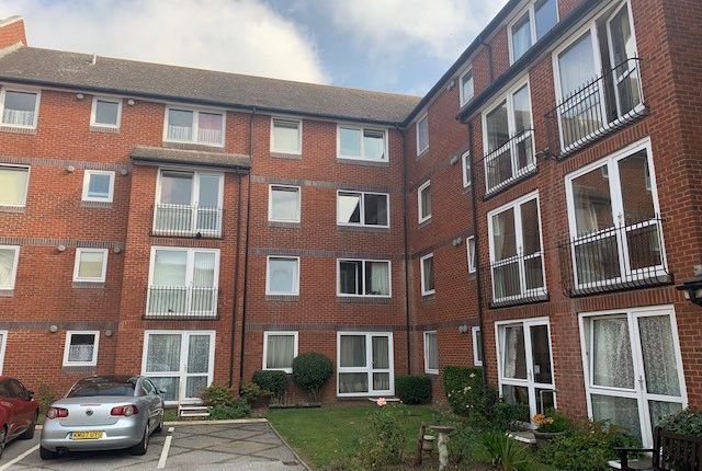 1-bed flat on 37, Danny Sheldon House, Brighton, £112,000