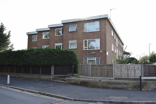 Flat to rent in St Andrews Court, Sutton
