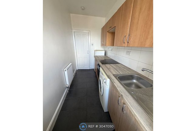 Maxwellton Street, Paisley photo 4