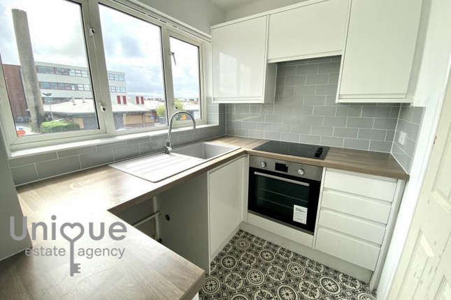 5, Belvedere Court, Thornton-Cleveleys photo 2