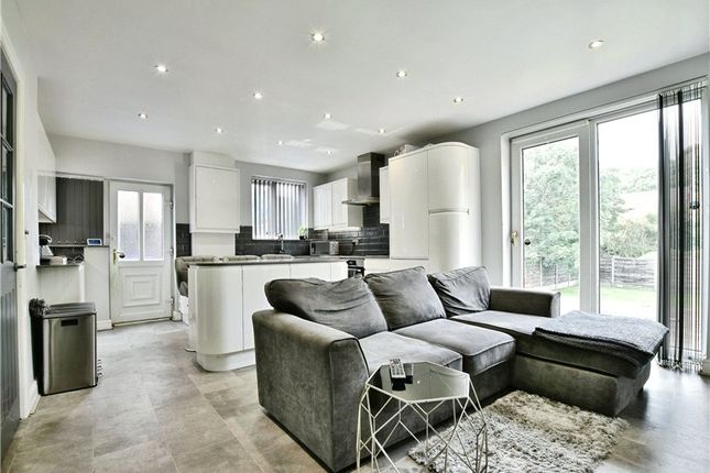 504, Greenwood Road, Lancashire photo 3