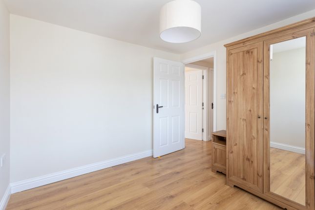 Flat 4, 305 Abingdon Road, Oxford photo 4