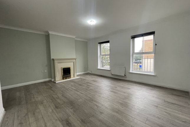 2, Armoury Drive, Cardiff photo 4