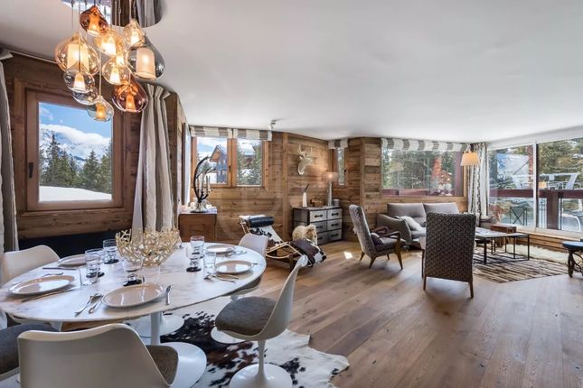 Thumbnail Apartment for sale in Courchevel, 73120, France