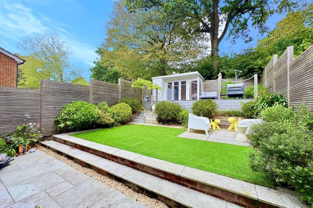 2, St Ives Gardens, Bournemouth photo 3
