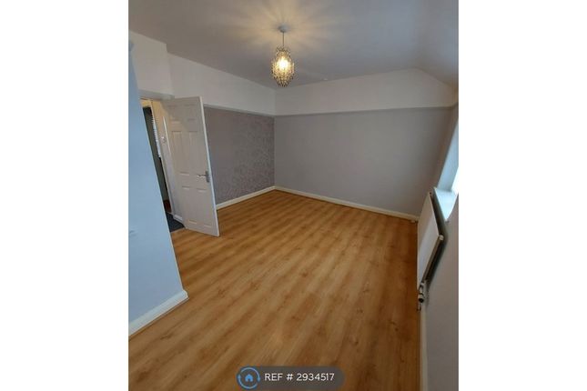 Fourteen, Brindley Avenue Blackley, Manchester photo 4