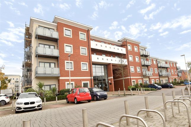 Thumbnail Flat to rent in Heron House, Rushley Way, Reading, Berkshire