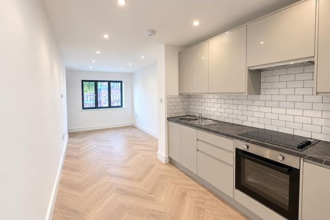 31A, Priory Way, Harrow photo 5