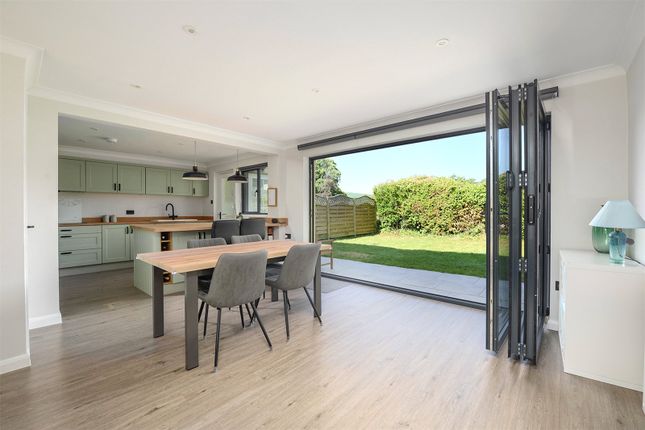 2 Churchside Villas,, South Brent, Devon photo 2