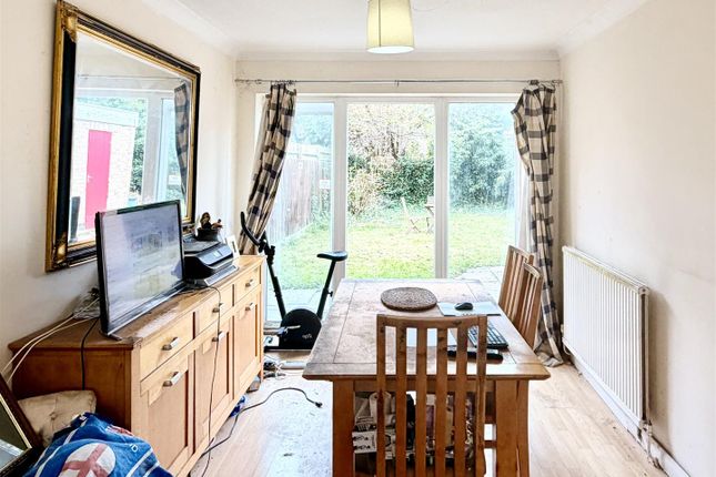 135, Herrick Road, Loughborough photo 4