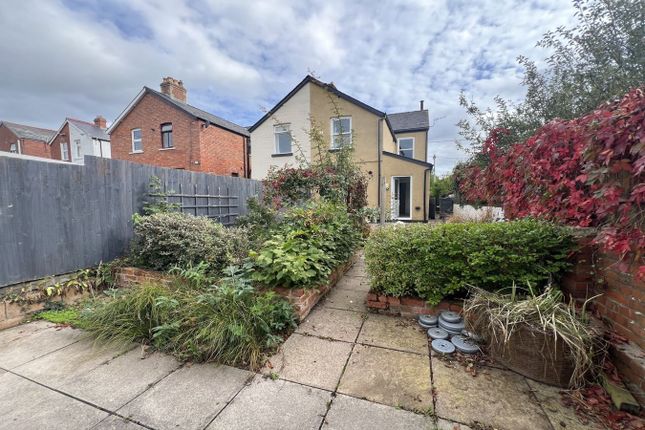 6, Wyndham Road, Abergavenny photo 3