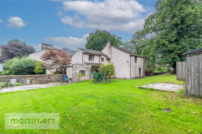 Isles Cottage,, Arbory Drive, Burnley photo 2