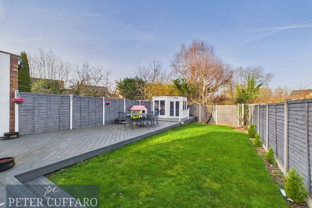 3 Durham Close, Ware photo 4