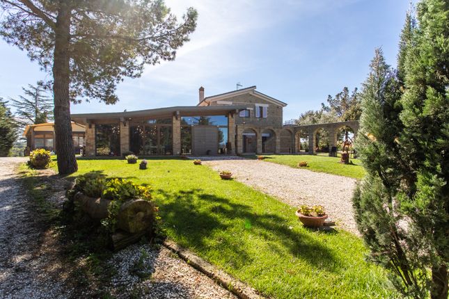 Country house for sale in Località Collina, Pitigliano, Toscana