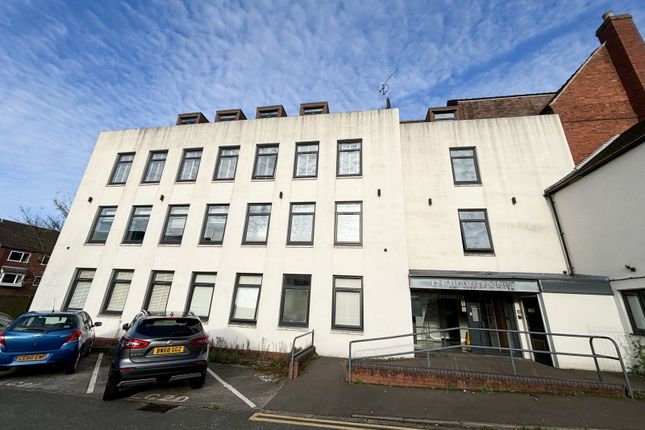 2 bed property for rent in 22 Lombard Court, Lichfield WS13