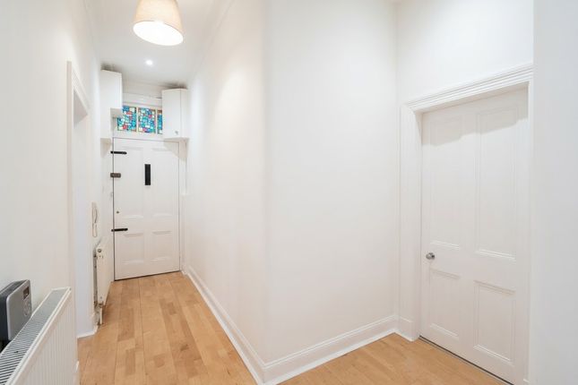 Flat 1/3 14, Calder Street, Glasgow photo 5