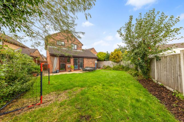 16 Rockingham Close, Warrington photo 4