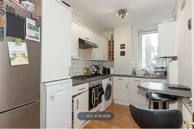 Flat, Jasmine Court Holland Road, Hove photo 2