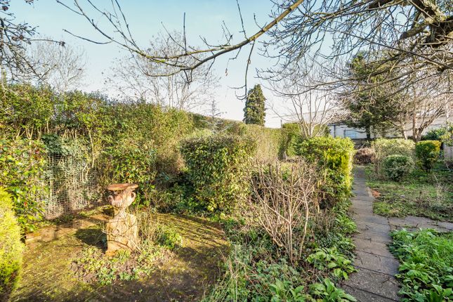 358, Molesey Road, Surrey photo 4