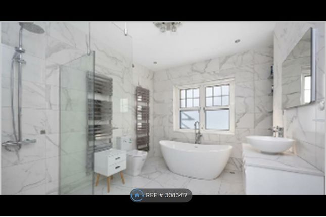 Hove photo 5