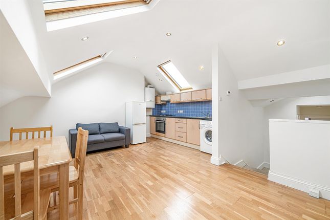 Thumbnail Flat to rent in Helix Road, London