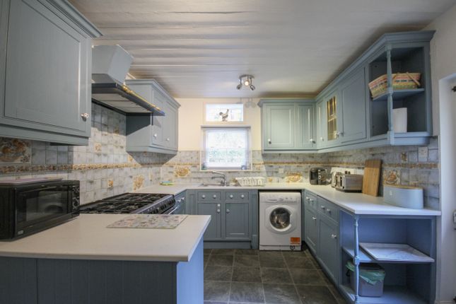 12, Lostwithiel Street, Fowey photo 3