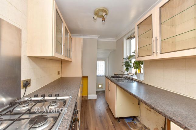 8, Acorn Street, Sheerness photo 2