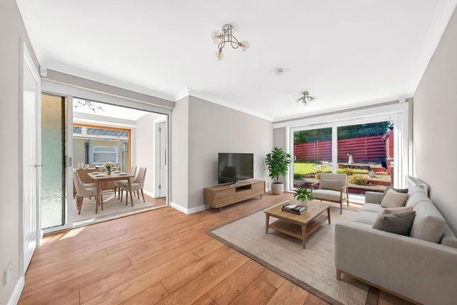 6 Carronvale Avenue, Larbert photo 3