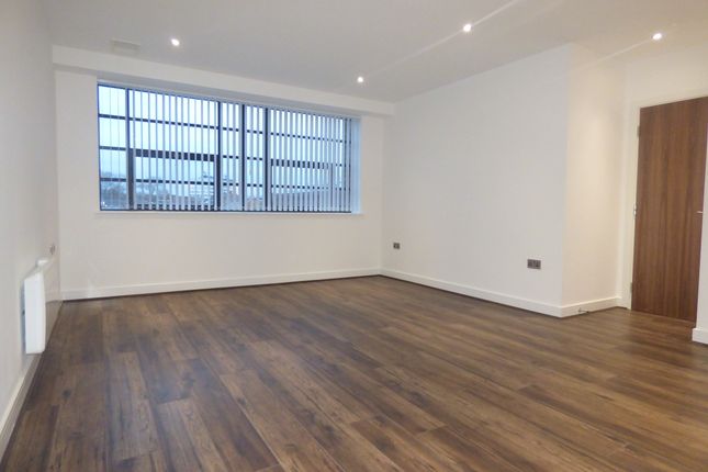 Flat for sale in The Ketttleworks, 126 Pope Street 3Dw