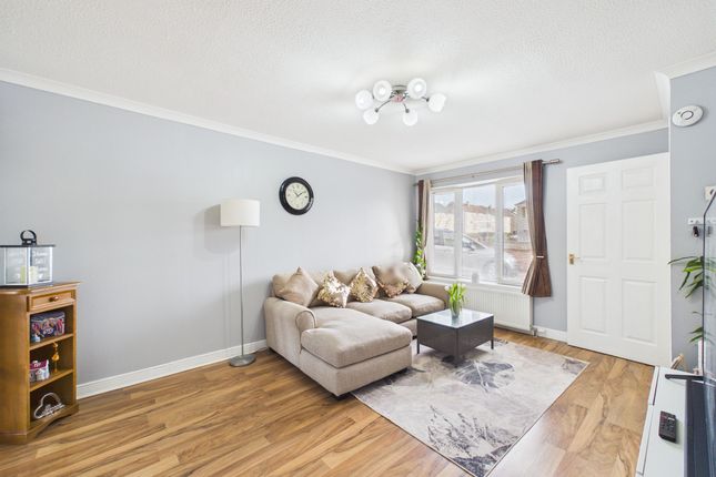 17 Barra Avenue, Coatbridge photo 3