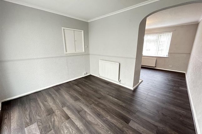 21, Ampleforth Way, Darlington photo 3
