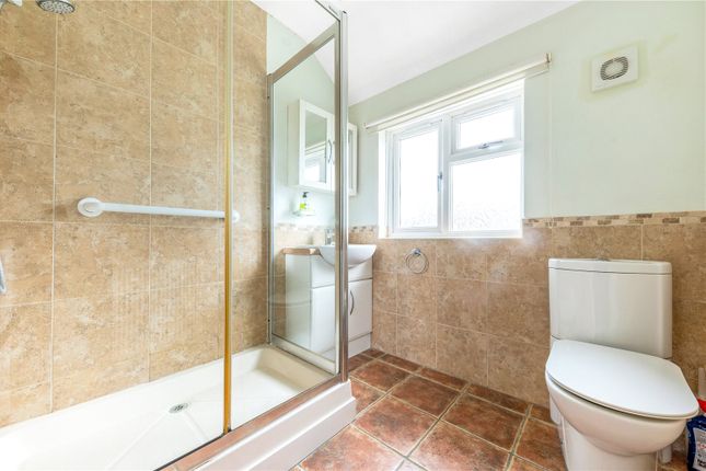 Terraced house for sale in Sunray Avenue, Bromley