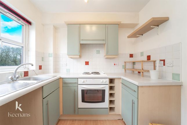 Flat 19, The Sidings, Frecheville Court, Bury photo 2