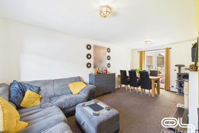 73, Clarion Way, Cannock photo 3